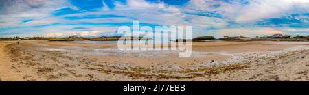Schöner Panoramablick auf Rhoscolyn - Borth Wen Beach - North Wales Stockfoto