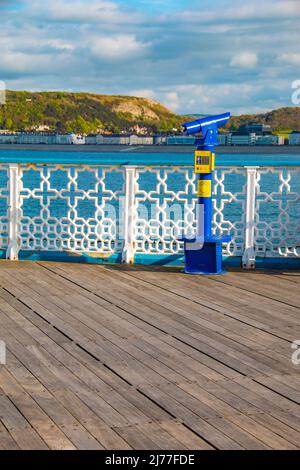 Historischer Llandudno Pier, eine viktorianische Promenade in dieser hübschen walisischen Stadt Stockfoto