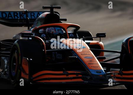 Miami, USA. 06.. Mai 2022. Daniel Ricciardo (AUS) McLaren MCL36. Miami Grand Prix, Freitag, 6.. Mai 2022. Miami International Autodrome, Miami, Florida, USA. Quelle: James Moy/Alamy Live News Stockfoto