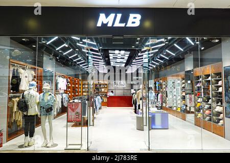 29. April 2022, Changzhou, Jiangsu, China: MLB-Bekleidungsgeschäft in Changzhou eröffnet. (Bild: © Sheldon Cooper/SOPA Images via ZUMA Press Wire) Stockfoto