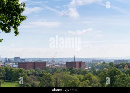 Blick auf Bristol und das Cumberland Basin vom Ashton Court Estate, Bristol. Stockfoto