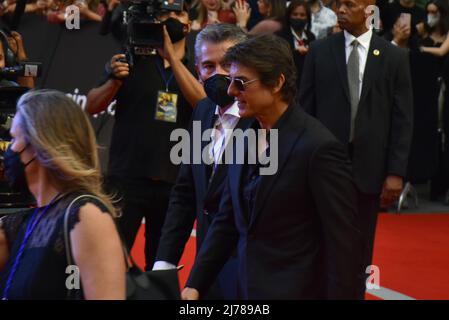 Mexiko-Stadt, Mexiko. 6. Mai 2022, Mexiko-Stadt, Mexiko-Stadt, Mexiko: Der amerikanische Schauspieler Tom Cruise nimmt am roten Teppich der Filmpremiere „Top Gun: Maverick“ im Cinepolis Toreo Parque Central Teil. Am 6. Mai 2022 in Mexiko-Stadt, Mexiko. (Bild: © Carlos Tischler/eyepix via ZUMA Press Wire) Bild: ZUMA Press, Inc./Alamy Live News Stockfoto