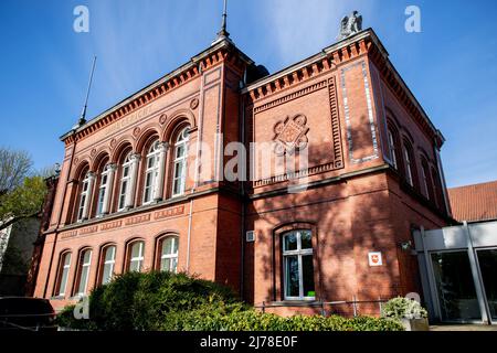 05. Mai 2022, Niedersachsen, Verden: Das historische Gebäude des Amtsgerichts Verden befindet sich am Johanniswall in der Innenstadt. Foto: Hauke-Christian Dittrich/dpa Stockfoto