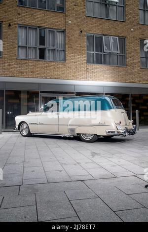 1961 Pontiac Lieferwagen Sedan - klassischer amerikanischer Transporter Stockfoto