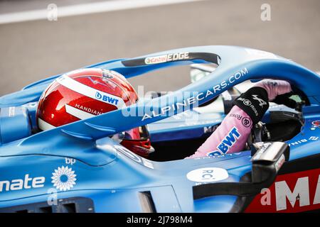 Miami Gardens, Florida, USA. 06.. Mai 2022. OCON Esteban (Fra), Alpine F1 Team A522, Portrait während des Formel 1 Crypto.com Miami Grand Prix 2022, 5. Runde der FIA Formel 1 Weltmeisterschaft 2022, auf dem Miami International Autodrome, vom 6. Bis 8. Mai 2022 in Miami Gardens, Florida, Vereinigte Staaten von Amerika - Foto: Xavi Bonilla/DPPI/LiveMedia Kredit: Independent Photo Agency/Alamy Live News Stockfoto