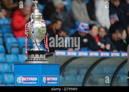 Elland Road, Leeds, West Yorkshire, 7.. Mai 2022. Betfred Challenge Cup Halbfinale Wigan Warriors vs St Helens der Betfred Challenge Cup wird vor dem Halbfinale des Betfred Challenge Cup zwischen Wigan Warriors & St Helens ausgestellt Credit: Touchlinepics/Alamy Live News Stockfoto