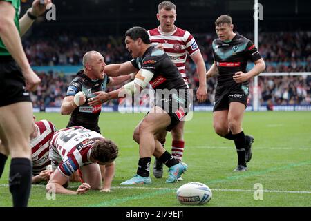 Saint Helens James Roby punktet beim Halbfinalspiel des Betfred Challenge Cup in der Elland Road, Leeds. Bilddatum: Samstag, 7. Mai 2022. Stockfoto