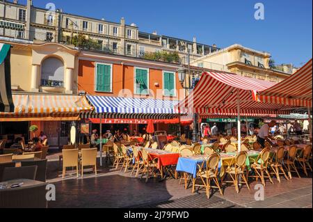 Nizza, Altstadt, Vieux Ville, Cours Saleya, Restaurants // Nizza, Historisches Zentrum, Vieux Ville, Cours Saleya, Restaurants Stockfoto