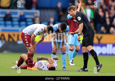 Danny ings #20 von Aston Villa verletzte sich am 5/7/2022 in Burnley, Großbritannien. (Foto von Conor Molloy/News Images/Sipa USA) Stockfoto