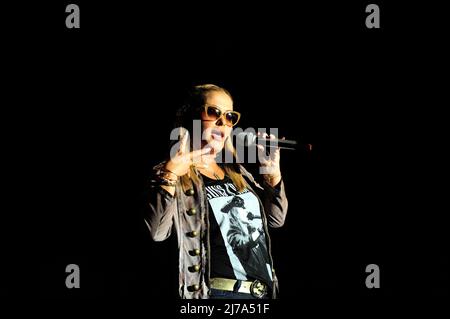 Wien, Österreich. 27. Juni 2015. Anastacia spielt am 27. Juni 2015 auf der Bühne des Donauinselfestivals in Wien Stockfoto