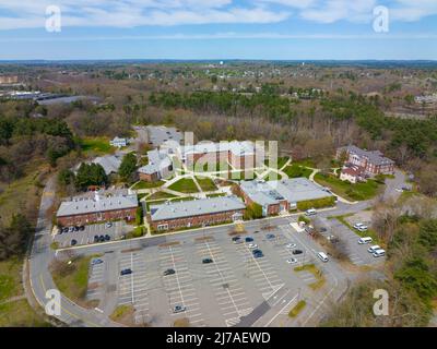 Middlesex Community College Bedford Campus Luftaufnahme in 591 Springs Road in der Stadt Bedford, Massachusetts, USA. Stockfoto