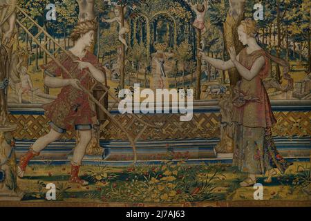 Vertumnus und Pomona. Detail aus dem Wandteppich des Sets 'Geschichte von Vertumnus und Pomona', basierend auf Cartoons des flämischen Künstlers Pieter Coecke van Aelst (1502-1550). Flandern, Mitte des 16.. Jahrhunderts. Wolle, Seide und Goldfäden. Calouste Gulbenkian Museum. Lissabon, Portugal. Stockfoto