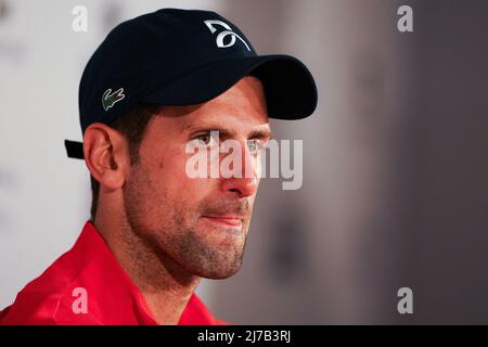 Novak Djokovic gesehen während einer Pressekonferenz bei den Mutua Madrid Open im La Caja Magica in Madrid. Stockfoto