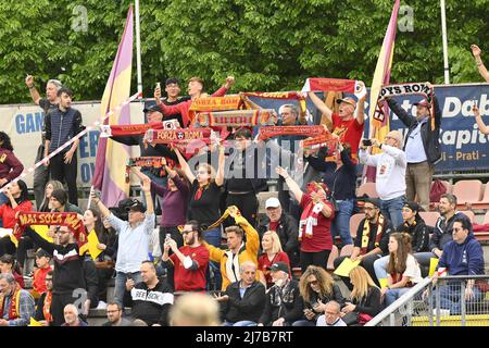 Roma-Fans während der 21. Tag der Serie A Meisterschaft zwischen A.S. Roma Frauen und U.C. Sampdoria im stadio Tre Fontane am 7.. Mai 2022 in Rom, Italien. Stockfoto