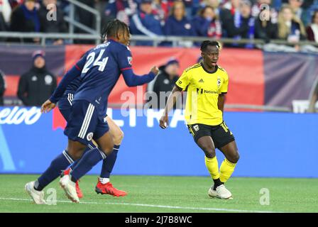 7. Mai 2022; Foxborough, MA, USA; Columbus Crew Mittelfeldspieler Yaw Yeboah (14) in Aktion während eines MLS-Spiels zwischen Columbus Crew und New England Revolution im Gillette Stadium. Anthony Nesmith/CSM Stockfoto