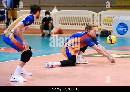 Donovan Dzavoronok (Vero Volley Monza) während der Play Off Challenge - Top Volley Cisterna gegen Vero Volley Monza, Volleyball Italienische Serie A Superliga-Meisterschaft der Männer in Cisterna Latina, Italien, Mai 07 2022 Stockfoto