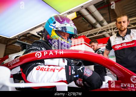 BOTTAS Valtteri (FIN), Alfa Romeo F1 Team ORLEN C42, Portraithelm, Kasque, während des Formel 1 Crypto.com Miami Grand Prix 2022, 5. Lauf der FIA Formel 1 Weltmeisterschaft 2022, auf dem Miami International Autodrome, vom 6. Bis 8. Mai 2022 in Miami Gardens, Florida, Vereinigte Staaten von Amerika - Foto: Florent Gooden/DPPI/LiveMedia Stockfoto