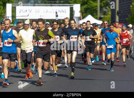 Lausanne, Schweiz, 8.. Mai 2022: Start des Rennens auf den 20 km von Lausanne 2022. Kredit: Eric Dubost/Alamy Live Nachrichten. Stockfoto