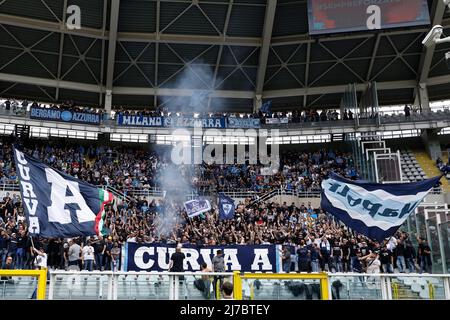 SSC Napoli Fans während Turin FC vs SSC Napoli, italienische Fußballserie A Spiel in Turin, Italien, Mai 07 2022 Stockfoto