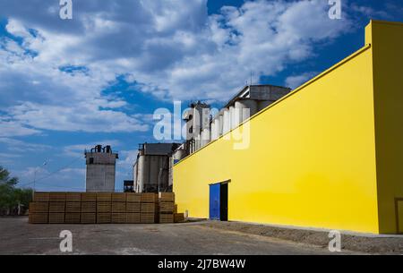 Logistikzentrum und Lager für die Obstlagerung. Kyzylorda. Stockfoto