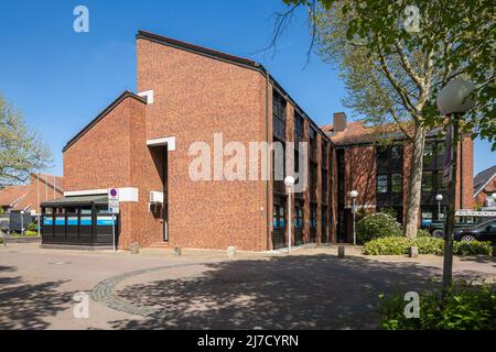 Deutschland, Senden (Westfalen), Münsterland, Westfalen, Nordrhein-Westfalen, NRW, Rathaus von Senden, Gemeindeverwaltung, Backsteingebäude Stockfoto