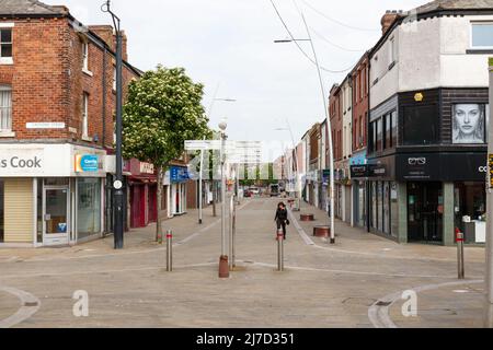 Dalton Road und Geschäfte Barrow in Furness Stockfoto