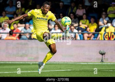 Villarreal, Spanien, 8. Mai 2022. Villarreals Pervis Estupinan beim Spiel in der La Liga zwischen Villarreal cf und Sevilla FC. Foto von Jose Miguel Fernandez /Alamy Live News ) Stockfoto