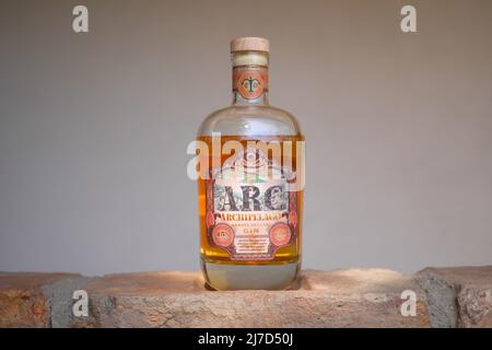 Eine Flasche Arc Barrel Reserve Gin von den Philippinen Stockfoto