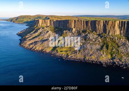Fair Head Big Cliff in Nordirland, Großbritannien, Stockfoto