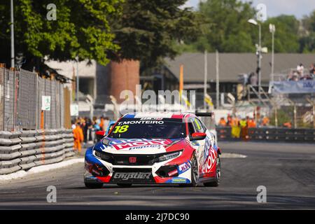 Pau, Frankreich, 08/05/2022, 18 MONTEIRO Tiago (PRT,) Ã&#x89;quipe LIQUI MOLY Engstler, Honda Civic Type R TCR, Action während des WTCR - Race of France 2022, 1. Runde des FIA World Touring Car Cup 2022, vom 7. Bis 8. Mai in Pau, Frankreich - Foto: Gregory Lenormand/DPPI/LiveMedia Stockfoto