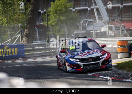 Pau, Frankreich, 08/05/2022, 18 MONTEIRO Tiago (PRT,) Ã&#x89;quipe LIQUI MOLY Engstler, Honda Civic Type R TCR, Action während des WTCR - Race of France 2022, 1. Runde des FIA World Touring Car Cup 2022, vom 7. Bis 8. Mai in Pau, Frankreich - Foto: Damien Doumergue/DPPI/LiveMedia Stockfoto