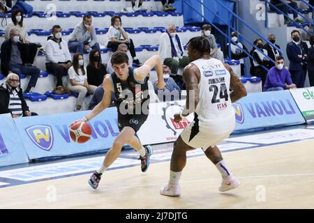 PalaRadi, Cremona, Italien, 08. Mai 2022, Filippo Gallo (Vanoli Cremona) während der Vanoli Basket Cremona gegen Dolomiti Energia Trentino - Italienische Basketball A Serie Championship Stockfoto