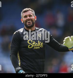 London, England, 7. Mai 2022. Watford-Torwart Ben Foster erwärmt sich während des Premier League-Spiels zwischen Crystal Palace und Watford im Selhurst Park, London, England am 7. Mai 2022. Foto von Ken Sparks. Nur zur redaktionellen Verwendung, Lizenz für kommerzielle Nutzung erforderlich. Keine Verwendung bei Wetten, Spielen oder Veröffentlichungen einzelner Clubs/Vereine/Spieler. Stockfoto