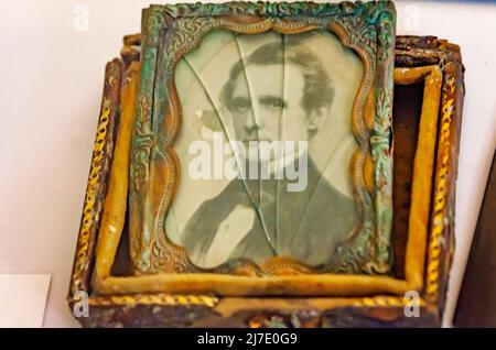 In der Jefferson Davis Presidential Library in Biloxi, Mississippi, ist ein 1850s-Daguerreotyp des konföderierten Präsidenten Jefferson Davis abgebildet. Stockfoto