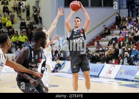 Cremona, Italien, Mai 08 2022, ADAS Juskevicius (Vanoli Cremona) während der Vanoli Basket Cremona gegen Dolomiti Energia Trentino, Italienische Basketball A Serie Championship in Cremona, Italien, Mai 08 2022 Stockfoto