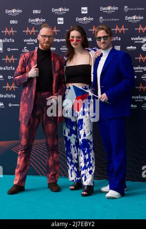 Turin, Italien. 08. Mai 2022. Tschechische Gruppe Wir sind Domi auf dem Türkisteppich des Eurovision Song Contest Stockfoto
