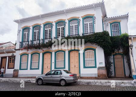 Das große koloniale Solar dos Neves-Haus, das von Tancredo de Almeida Neves (ehemaliger brasilianischer Präsident) in der Getulio Vargas Straße als Wohnsitz genutzt wurde. Stockfoto