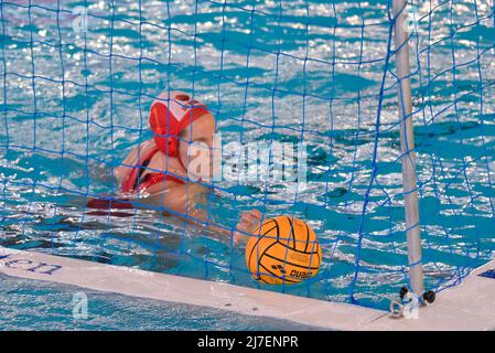 Emalia Eichelberger von SIS Roma während des Spiels SIS Roma gegen Ekipe Orizzonte Playoff Halbfinale der italienischen Meisterschaft Frauen Wasserpolo auf dem Polo Aquatico Ostia in Rom, Italien 07. Mai 2022 (Foto von Roberto Bettacchi / Pacifc Press) Stockfoto