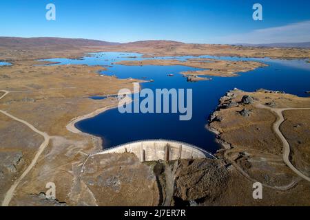 Poolburn Dam, Central Otago, South Island, Neuseeland - Drohnenantenne Stockfoto