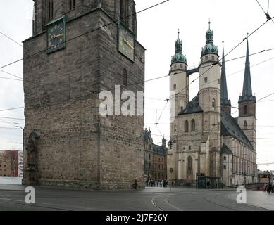 Halle S Marktkirche 3142 Ansicht von ONO links Roter Turm baut 1418-1506 Untergeschoß Stockfoto