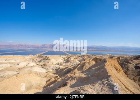 Mount Sodom (Har Sedom) ist ein Hügel entlang des südwestlichen Teils des Toten Meeres in Israel; es ist Teil des Judaean Desert Nature Reserve. Es braucht seine Stockfoto