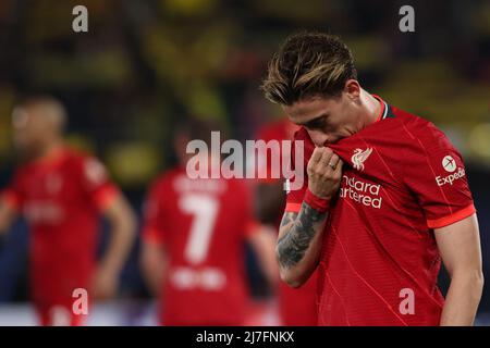 Villarreal, Spanien, 3.. Mai 2022. Kostas Tsimikas vom FC Liverpool reagiert nach dem letzten Pfeifen des UEFA Champions League-Spiels im Estadio de la Ceramica, Villarreal. Bildnachweis sollte lauten: Jonathan Moscrop / Sportimage Stockfoto