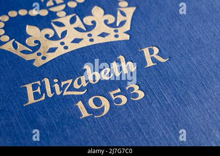 Schriftzug „Queen Elizabeth II“ in Vintage-Gold Stockfoto
