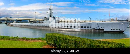 Pearl Harbor, HI, USA - 29. Januar 2010 : U.S.S. Bowfin-U-Boot zog sich aus dem Zweiten Weltkrieg zurück und wurde ausgestellt. Stockfoto