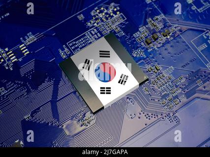 Südkoreas Flagge auf der CPU-Elektronik des Chipsatzcomputers Stockfoto