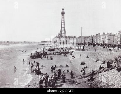 Blackpool, Lancashire, England. Die Front und der Turm, der hier im 19.. Jahrhundert gesehen wurde. Aus der ganzen Küste, ein Album mit Bildern von Fotografien der Chief Seaside Orte von Interesse in Großbritannien und Irland veröffentlicht London, 1895, von George Newnes Limited. Stockfoto