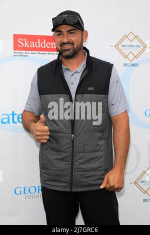 Burbank, CA. 2.. Mai 2022. Adrian Gonzalez nimmt an dem jährlichen Celebrity Golf Turnier der George Lopez Foundation 15. Teil, Lakeside Golf Course, Burbank, CA, 2. Mai 2022. Kredit: Priscilla Grant/Everett Collection/Alamy Live Nachrichten Stockfoto
