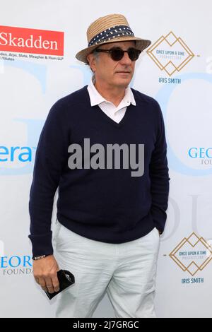 Burbank, CA. 2.. Mai 2022. Andy Garcia nimmt an dem jährlichen Celebrity Golf Turnier der George Lopez Foundation 15. Teil, Lakeside Golf Course, Burbank, CA, 2. Mai 2022. Kredit: Priscilla Grant/Everett Collection/Alamy Live Nachrichten Stockfoto