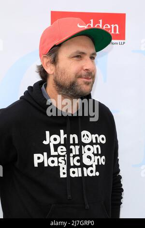 Burbank, CA. 2.. Mai 2022. Charlie Day in Anwesenheit für das jährliche Celebrity Golf Turnier der George Lopez Foundation 15., Lakeside Golf Course, Burbank, CA 2. Mai 2022. Kredit: Priscilla Grant/Everett Collection/Alamy Live Nachrichten Stockfoto