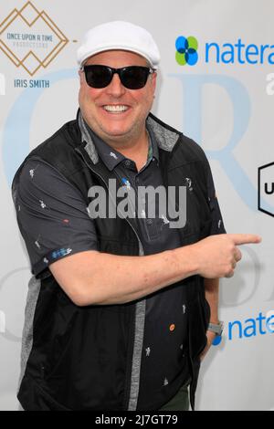 Burbank, CA. 2.. Mai 2022. Gary Valentine nimmt an dem jährlichen Celebrity Golf Tournament 15. der George Lopez Foundation, Lakeside Golf Course, Burbank, CA, Teil, 2. Mai 2022. Kredit: Priscilla Grant/Everett Collection/Alamy Live Nachrichten Stockfoto